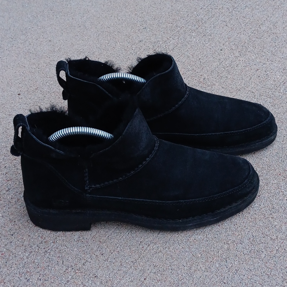 UGG Melrose Black Suede Leather Ankle Boots Womens 9
